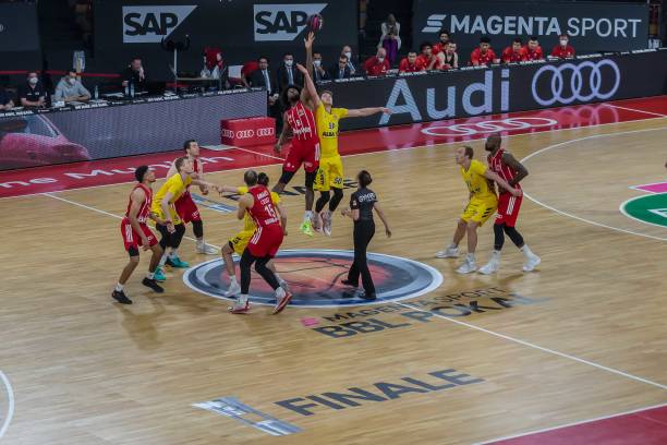 四次球队年 四次球队年