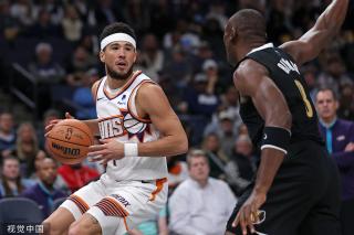 队中球员在 队中球员在